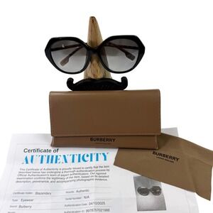 Burberry B 4375-F Black Geometric Sunglasses Vintage Check Temples Italy